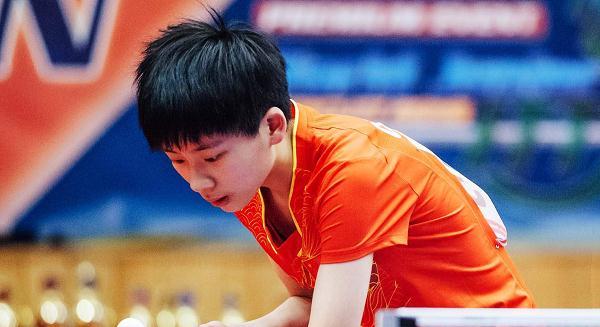 来自东道主 来自东道主